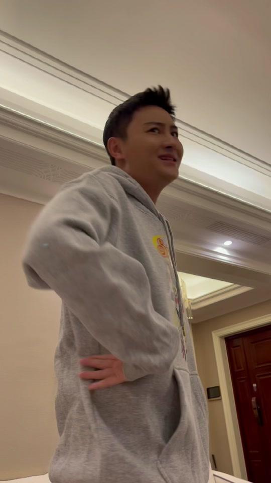 李天天今晚十点直播