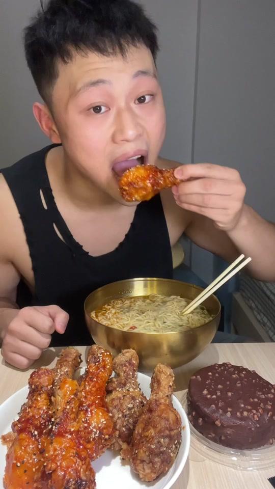 叫我阿华吧_叫我阿华吧个人资料_叫我阿华吧直播间_18183kol_18183网