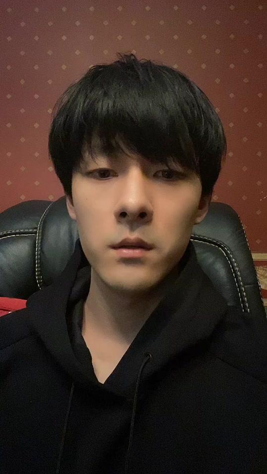 张雨剑_张雨剑个人资料_张雨剑直播间_18183kol_18183网红站