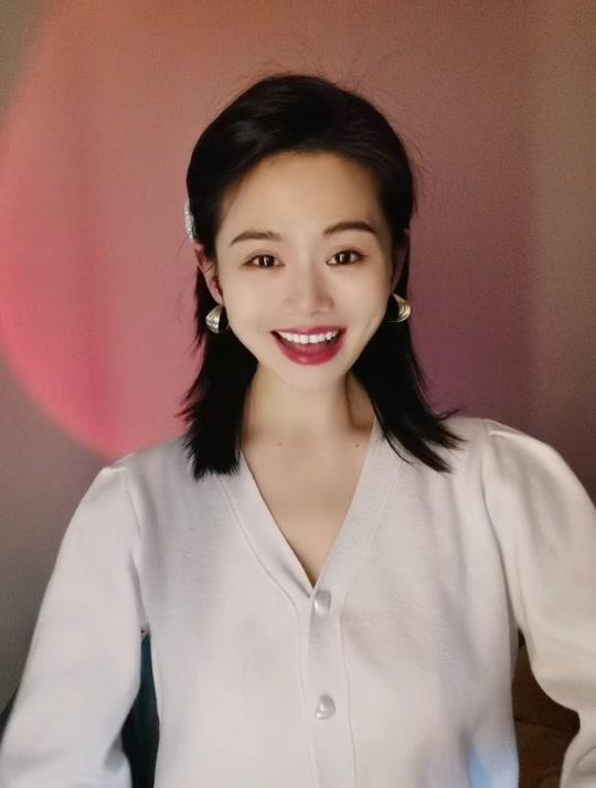 范璇璇92黄梅戏_范璇璇92黄梅戏个人资料_范璇璇