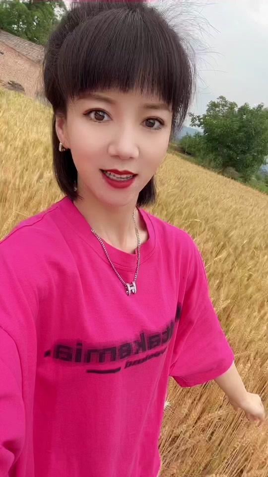 78吴小喵08_78吴小喵08个人资料_78吴小喵08直播间_18183