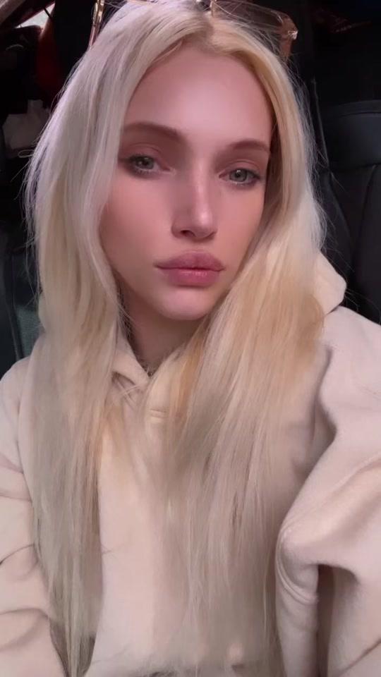 elina