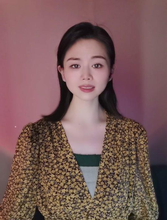 范璇璇92黄梅戏_范璇璇92黄梅戏个人资料_范璇璇