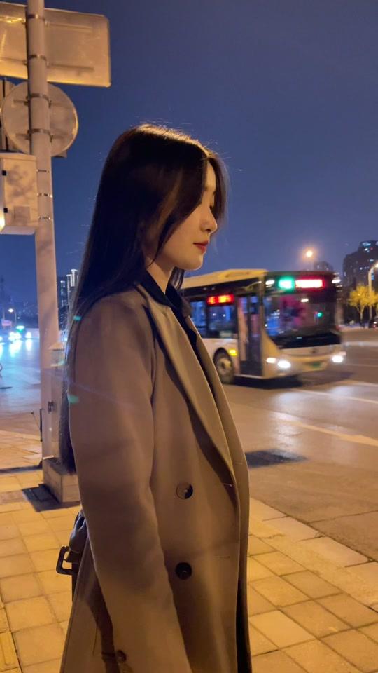 唐小静_唐小静个人资料_唐小静直播间_18183kol_18183网红站