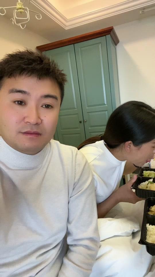 刘大师工地夫妻