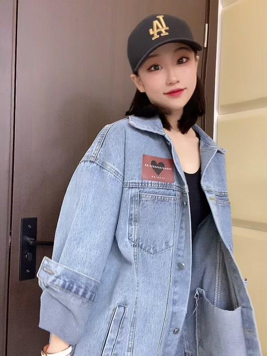 可欣服装工厂店