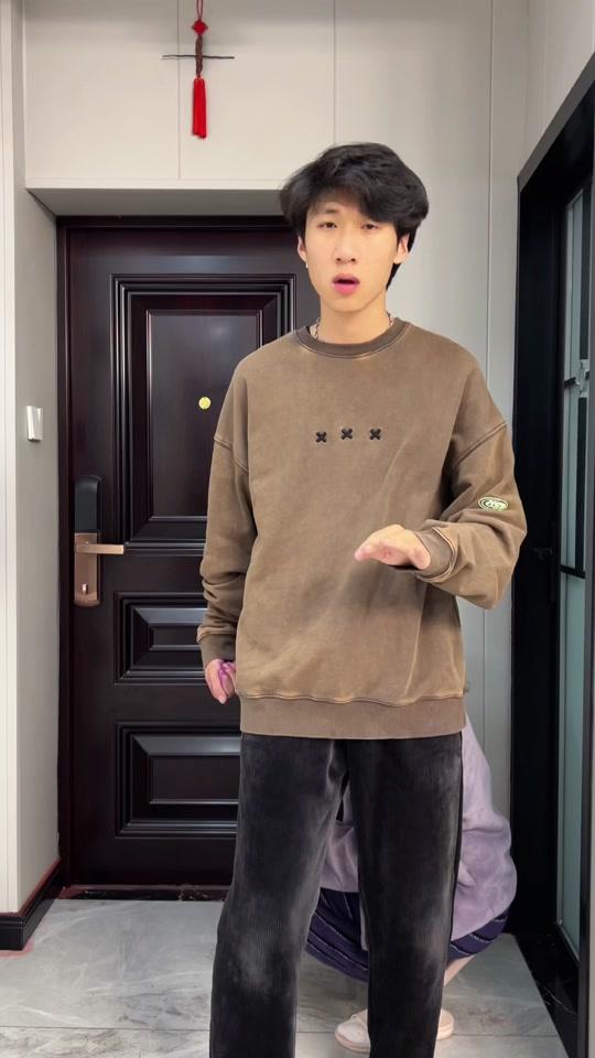 王摇摆_王摇摆个人资料_王摇摆直播间_18183kol_18183网红站