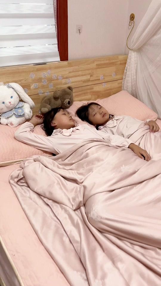 一心一意双胞胎