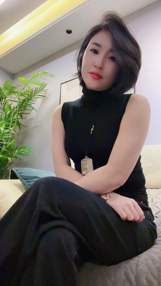 九儿_九儿个人资料_九儿直播间_18183kol_18183网红站