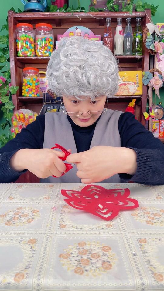 宋阿婆的小卖部