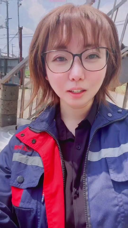 扒蒜老妹儿玲玲94_扒蒜老妹儿玲玲94个人资料_扒蒜老妹儿玲玲94