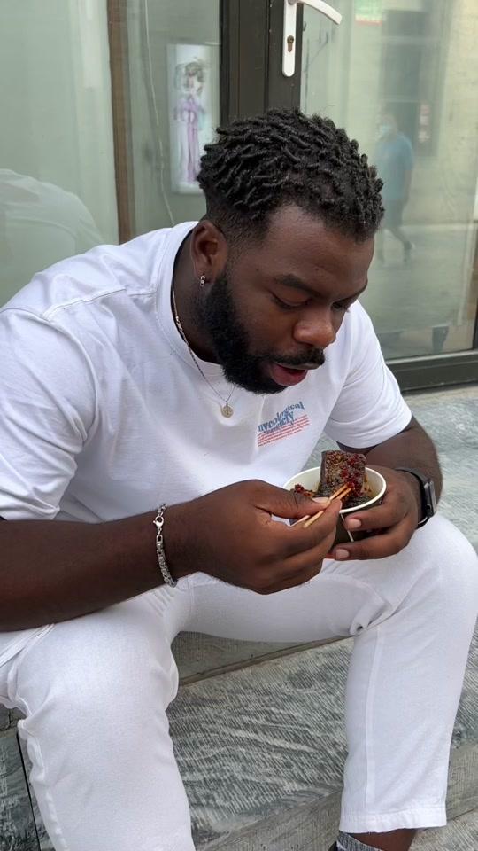 当老外遇到臭豆腐 #老外 #搞笑 #臭豆腐视频时长:22秒2022/08/27 11