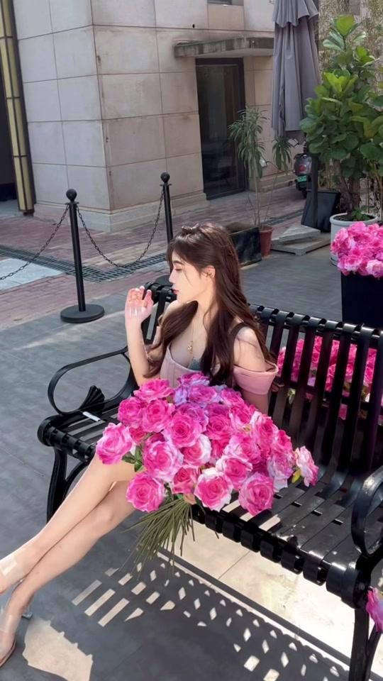 大萌君baby_大萌君baby个人资料_大萌君baby直播间_18183kol_18183网