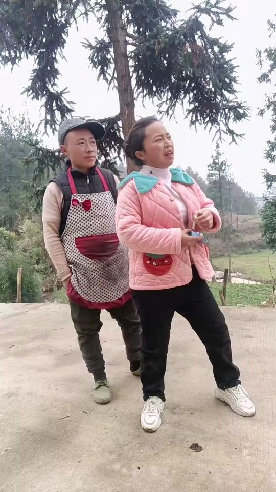 背兜妹_背兜妹个人资料_背兜妹直播间_18183kol_18183网红站