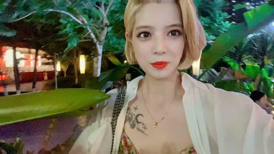 夏夏in 成都_夏夏 in 成都个人资料_夏夏 in 成都直播间_18183kol
