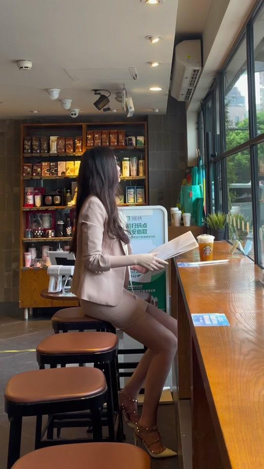 丽娅99_丽娅99个人资料_丽娅99直播间_18183kol_18183网红站