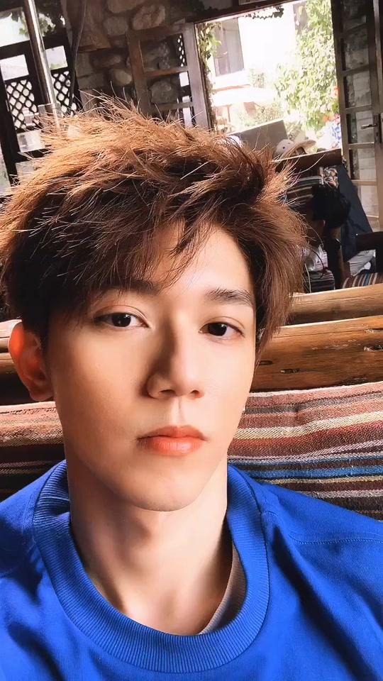 宗赢_宗赢个人资料_宗赢直播间_18183kol_18183网红站