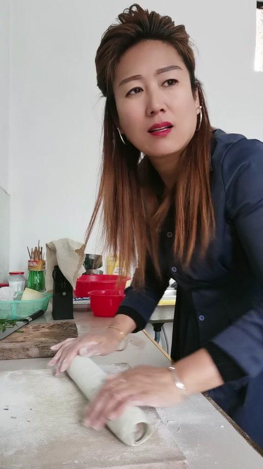 河南大衣姐_河南大衣姐个人资料_河南大衣姐直播间_18183kol_18183网