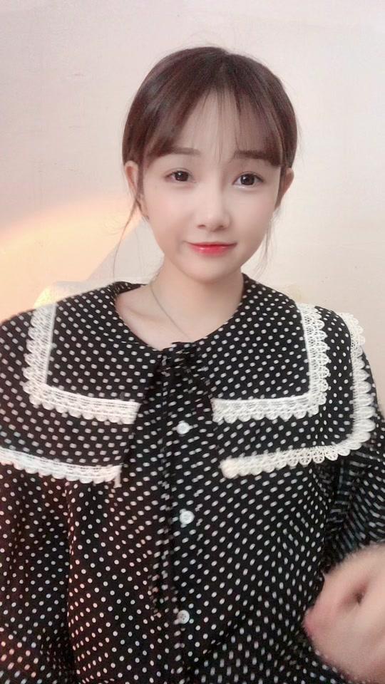 小阿妍93_小阿妍93个人资料_小阿妍93直播间