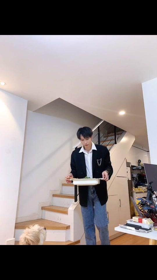 0w16视频详情谢谢观看@元气七七 @嘉杰本人视频时长:55秒2020/09