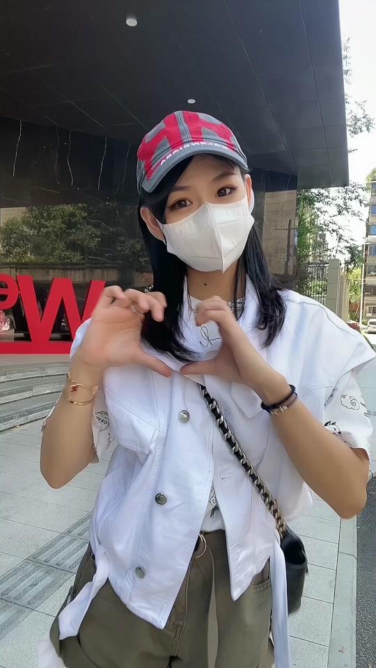 开心快乐嗨起来@北方姑娘(糖糖) #甜系女孩 #跟着节奏嗨起来视频时长