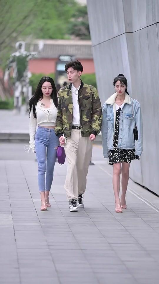 包哥街拍_包哥街拍个人资料_包哥街拍直播间_18183kol_18183网红站