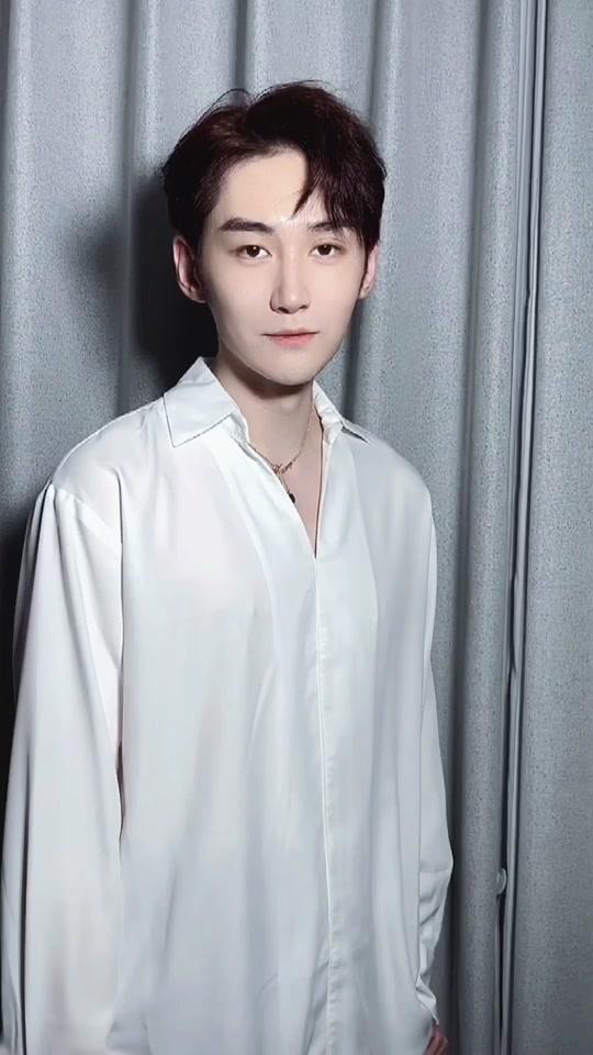 汪铎_汪铎个人资料_汪铎直播间_18183kol_18183网红站