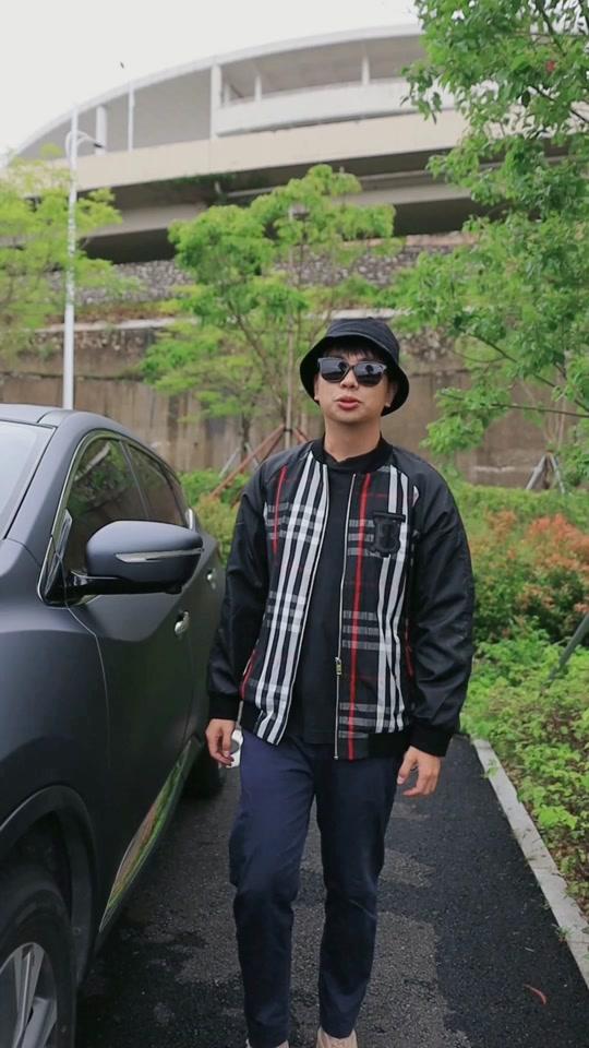 阿彪说车_阿彪说车个人资料_阿彪说车直播间_18183kol_18183网红站