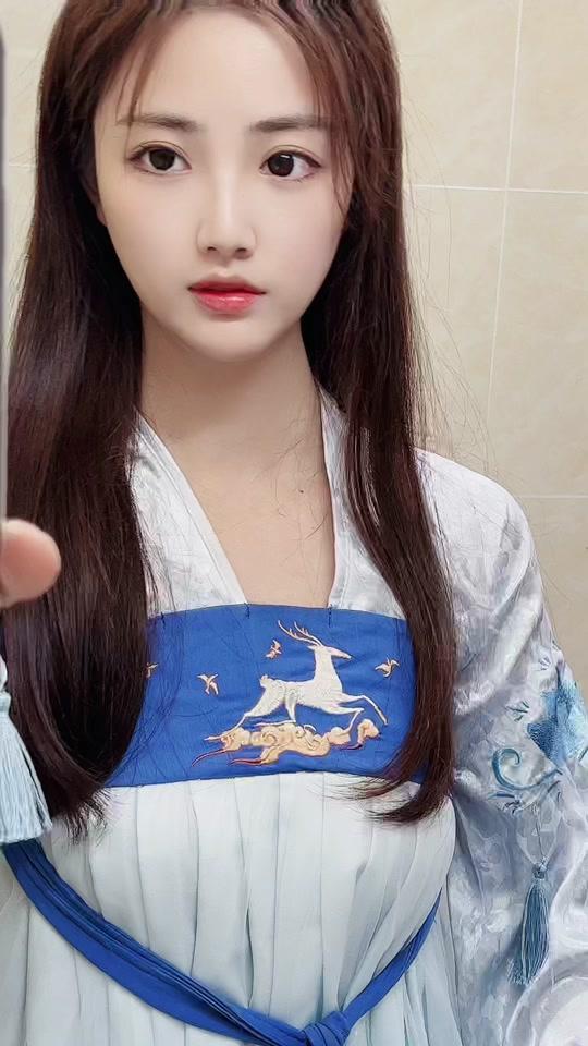 林伊伊_林伊伊个人资料_林伊伊直播间_18183kol_18183网红站