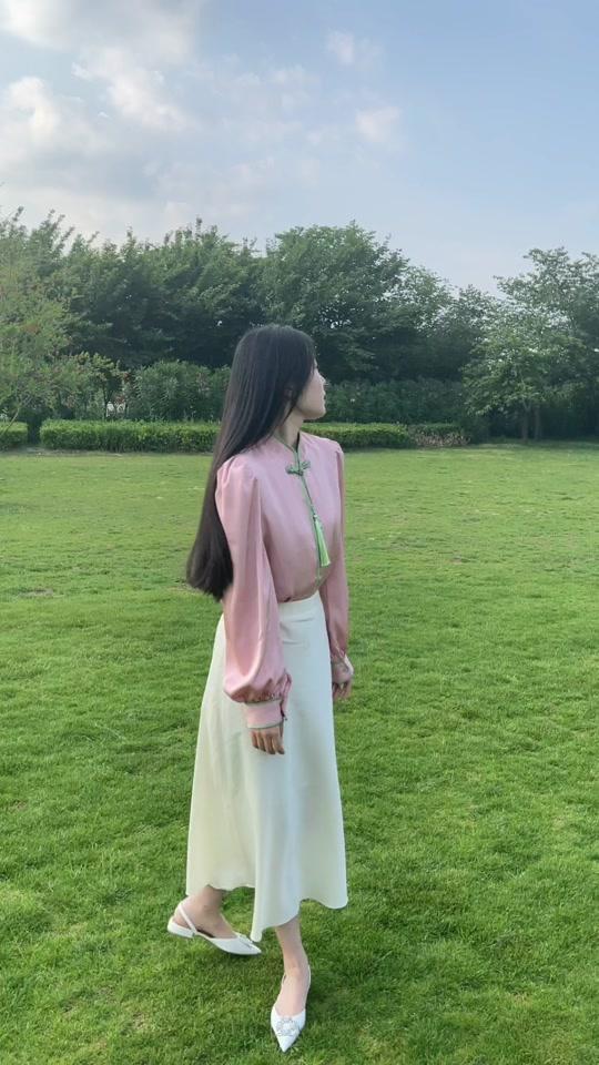 唐小静_唐小静个人资料_唐小静直播间_18183kol_18183网红站