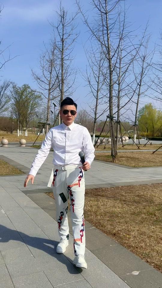 阿龙(户外唱歌)_阿龙(户外唱歌)个人资料_阿龙(户外唱歌)直播间_18183