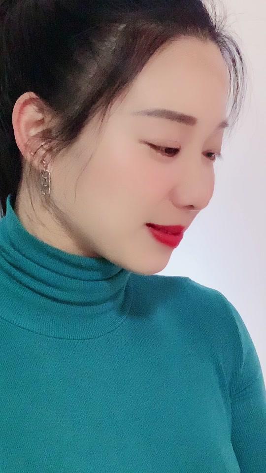 我叫小凤_我叫小凤个人资料_我叫小凤直播间_18183kol_18183网红站