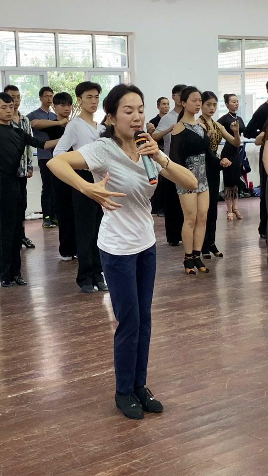 兆阳拉丁舞_兆阳拉丁舞个人资料_兆阳拉丁舞直播间_18183kol_18183
