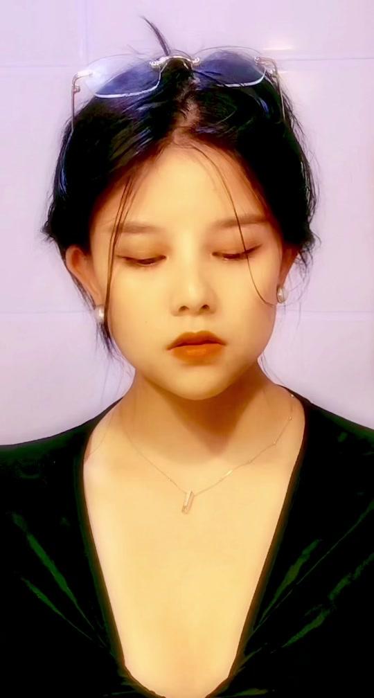 赖飞儿_赖飞儿个人资料_赖飞儿直播间_18183kol_18183网红站