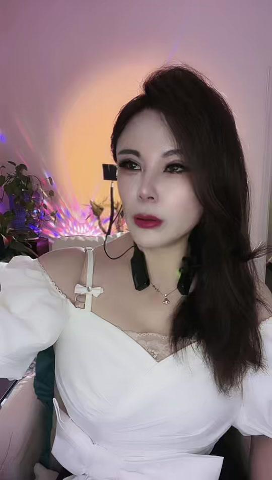 玉儿,_玉儿,个人资料_玉儿,直播间_18183kol_18183网红站