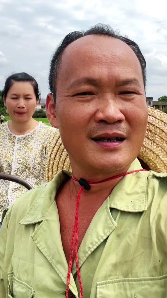 52度的酒温暖不了37度的心 #肉蛋哥 #一首歌一