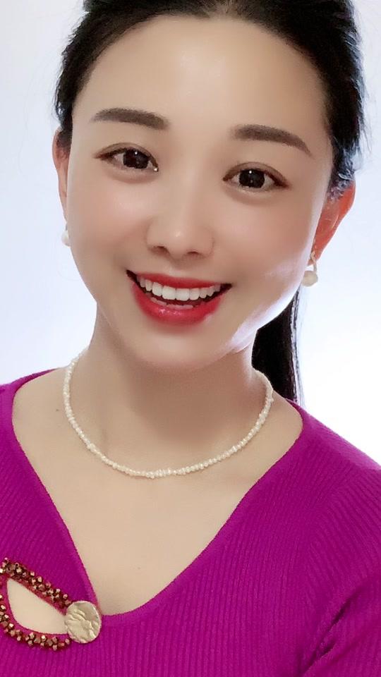 我叫小凤_我叫小凤个人资料_我叫小凤直播间_18183kol_18183网红站