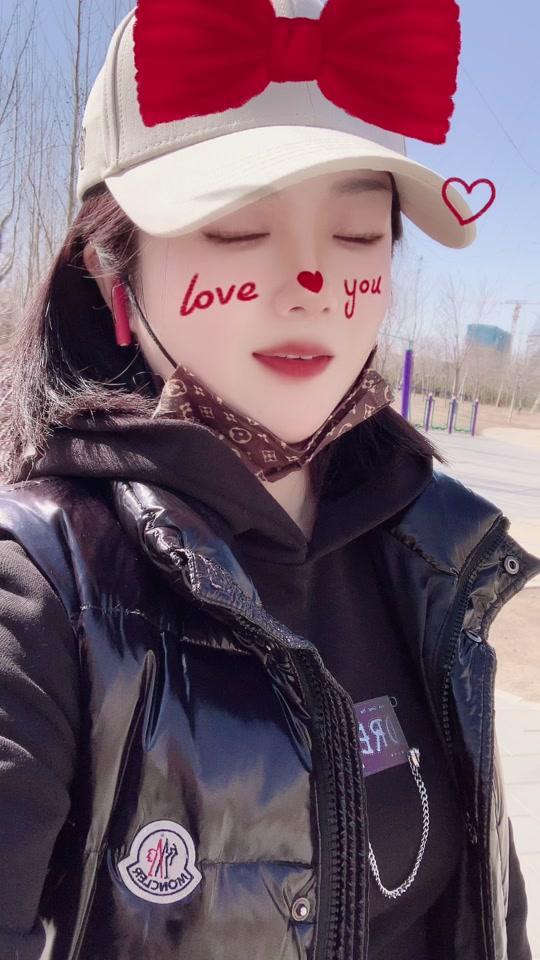 雨菲_雨菲个人资料_雨菲直播间_18183kol_18183网红站