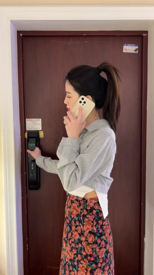 苗朵朵_苗朵朵个人资料_苗朵朵直播间_18183kol_18183网红站