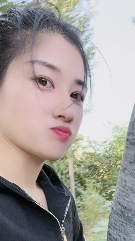 许倩倩_许倩倩个人资料_许倩倩直播间_18183kol_18183网红站