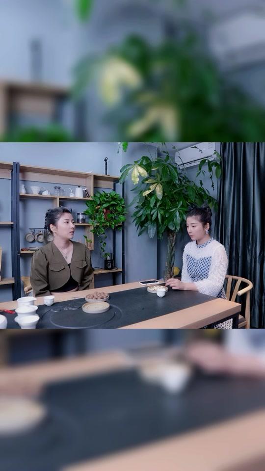 评论下方告诉我  我就让哪个多唱会#阿依莫 @抖音小助手 @摊小果官方