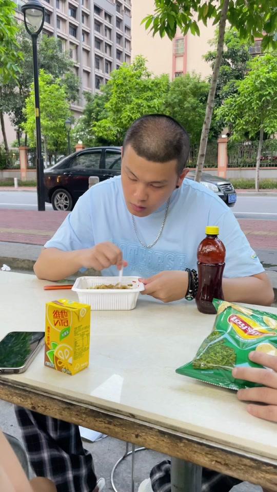 峰少.个人资料_峰少.直播间_18183kol_18183网红站