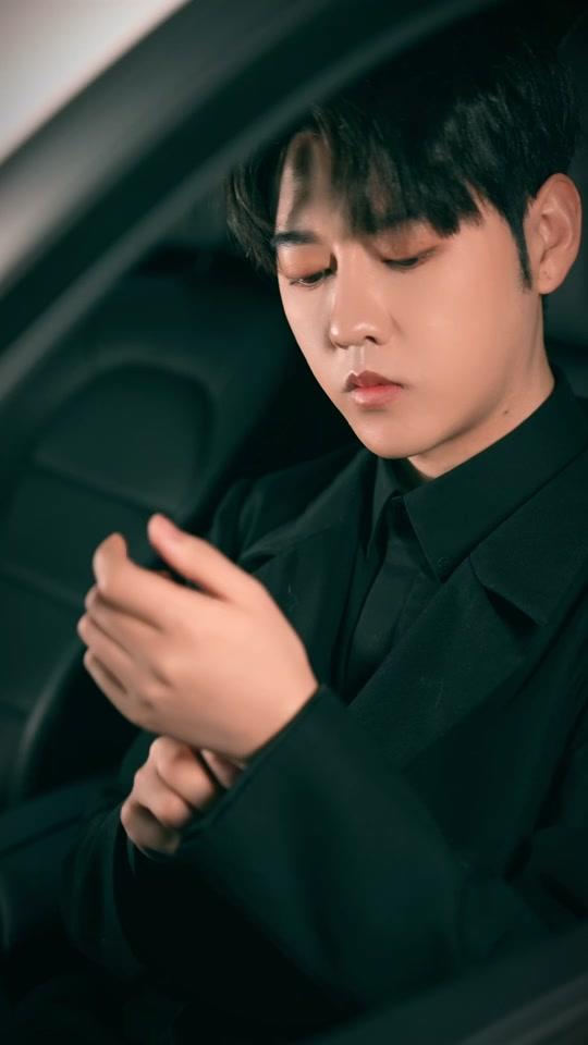 李冲_李冲个人资料_李冲直播间_18183kol_18183网红站