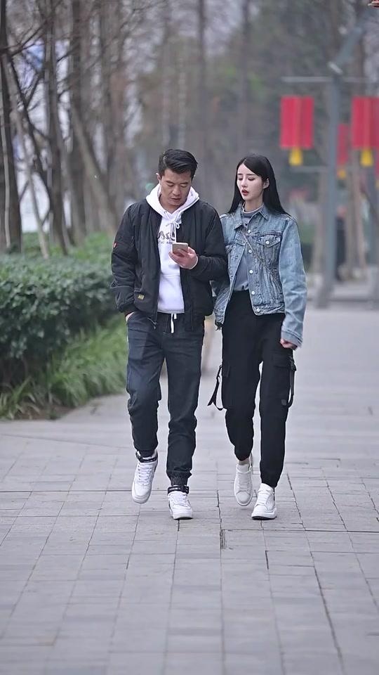 包哥街拍_包哥街拍个人资料_包哥街拍直播间_18183kol_18183网红站
