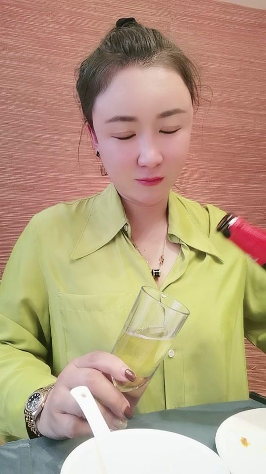 莹莹【砥砺前行】_莹莹【砥砺前行】个人资料_莹莹【砥砺前行】直播间