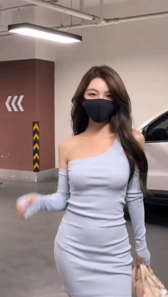 xiyaooo希瑶凡斯克服饰