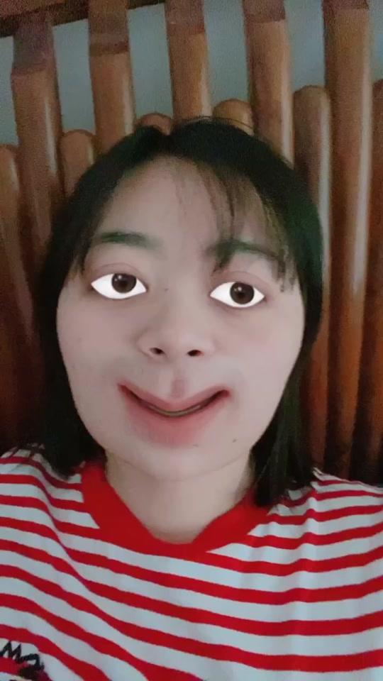 0w2020/03/31 23:03:52视频时长:11秒#解锁人脸运镜术 甩的我脑壳昏