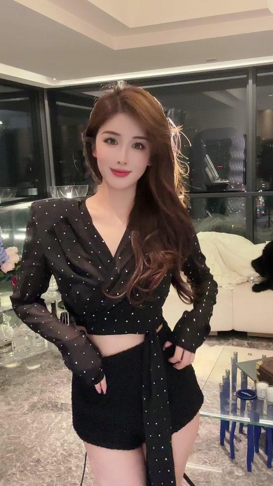 岛儿becky_岛儿becky个人资料_岛儿becky直播间_18183kol_18183网红站