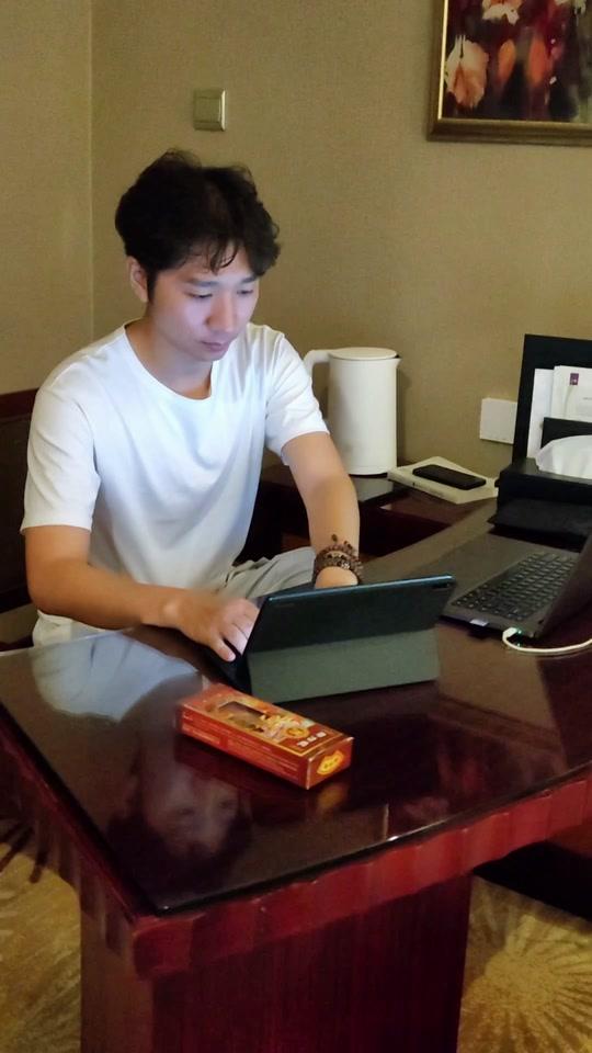 陈大愚_陈大愚个人资料_陈大愚直播间_18183kol_18183网红站