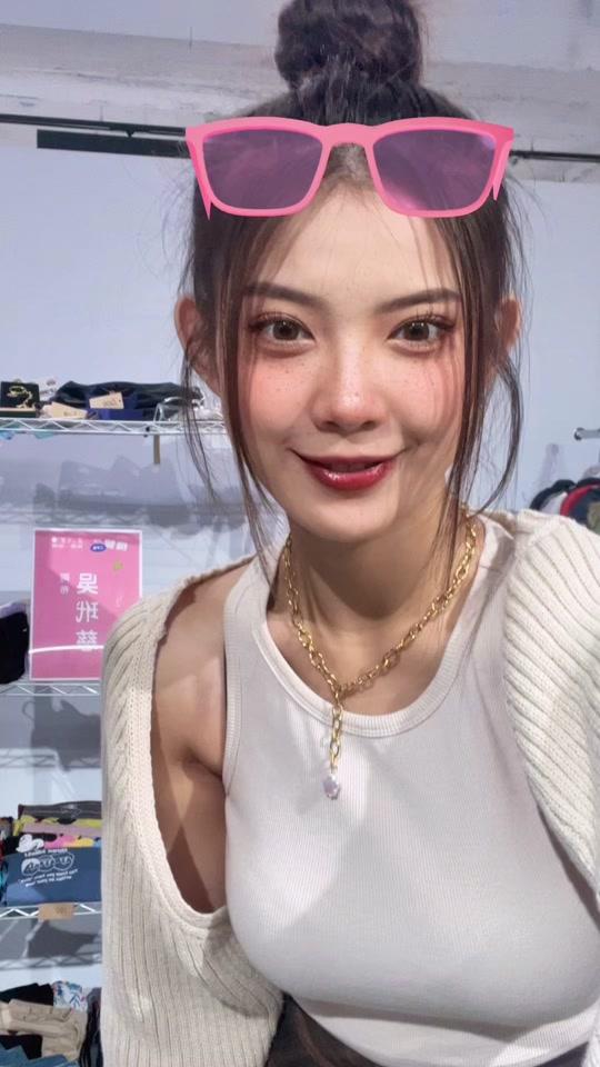 丸子头布布_丸子头布布个人资料_丸子头布布直播间_18183kol_18183网